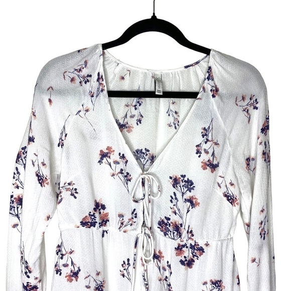 GENTLE Fawn Front Tie Lydia Floral Blouse - Picture 2 of 9